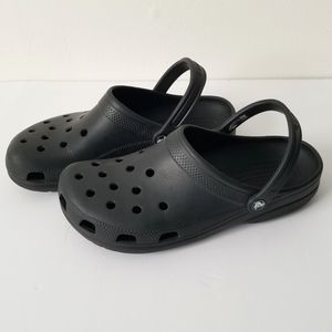 Black Crocs Men 10 Women 12